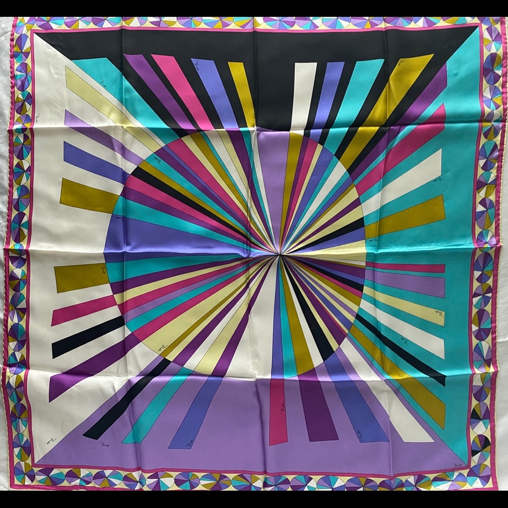 Emilio Pucci Scarf 33in x 33in